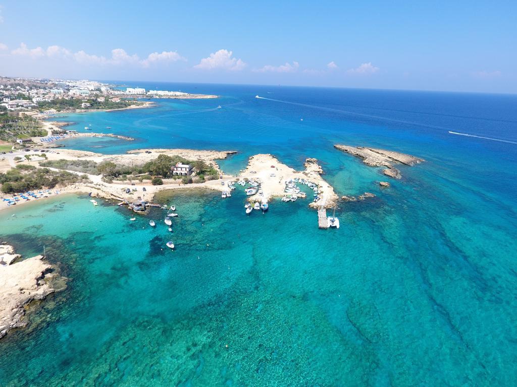 Thalassa Court Sandy Beach Apartment 普罗塔拉斯 外观 照片